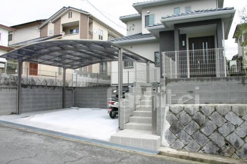 高台に建つ家 施工例 高台に建つ家 施工例