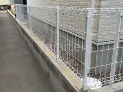 境界フェンス塀 YKKAP イーネット3F型