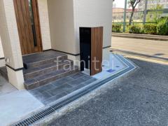 玄関アプローチ床 床タイル貼り タカショー セラレバンテ 機能門柱 施主支給